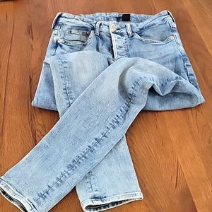 denim light colored jeans